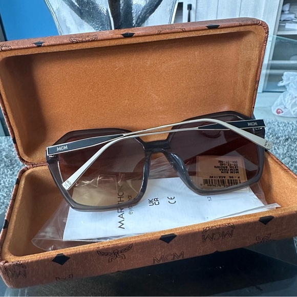 New MCM Sunglasses Women Brown Geometric 60mm - Picture 7 of 7